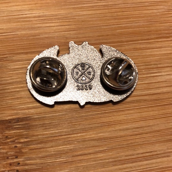 Batman and Robin Pin - Picture 2 of 3